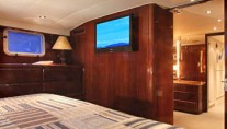 NORTHERN LIGHT master cabin 2